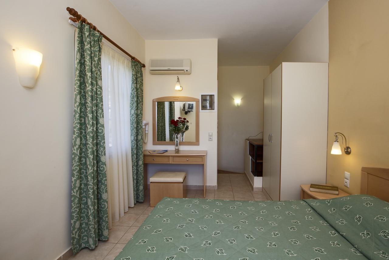 Alonia Studios & Maisonettes Tolo Luaran gambar